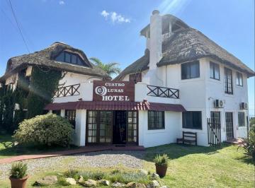 Departamento · 1637m² · 17 Ambientes · 1 Cochera · Venta de Hotel en Punta del Diablo