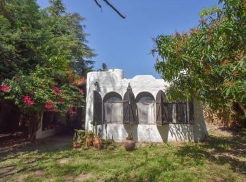 Quinta vacacional · 116m² · 2 Dormitorios · 1 Cochera · Casa Quinta en Country Ubajay Ruta 1 Rincon
