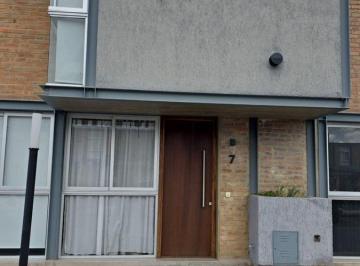 Departamento · 74m² · 4 Ambientes · 1 Cochera · Moderno Duplex en Gardens Plaza