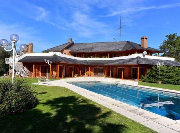 Casa · 514m² · 8 Ambientes · 2 Cocheras · Gran Oportunidad de Casa en Las Praderas de Luján