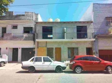 PH · 28m² · 1 Ambiente · Venta de Monoambiente Divisible con Patio 10,40 m²