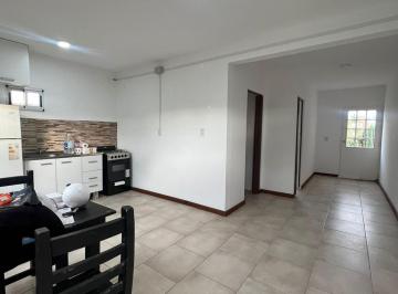 Casa · 70m² · 3 Ambientes · 3 Cocheras · Venta Casa Sicardi, Parque y Pileta