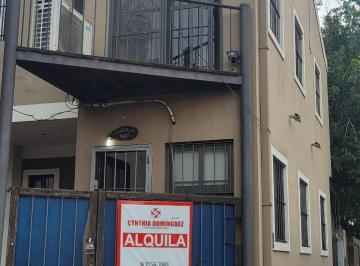 Casa · 3 Ambientes · 1 Cochera · Casa en Cuenca Esquina Echeverria