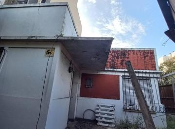 Casa · 127m² · 3 Ambientes · Casa en Moron a Demoler Ideal Para Inversion