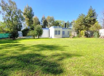 Casa · 108m² · 4 Ambientes · 3 Cocheras · Venta Casa 4 Amb Lote 1000 m² Pileta Jose C Paz
