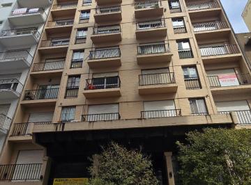 Departamento · 62m² · 3 Ambientes · 1 Cochera · Venta Departamento 3 Ambientes con Balcón Cochera