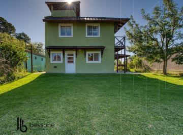 Casa · 110m² · 2 Ambientes · 2 Cocheras · Casa en Country Costa del Sol
