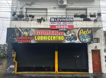 Local comercial · 152m² · Importante Local Sobre Av