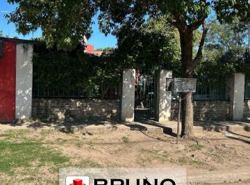 Casa de 3 ambientes, Merlo · Casa en Venta, Mariano Acosta