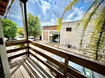 Casa · 174m² · 6 Ambientes · 1 Cochera · Venta Casa 5 Dorm Apto Credito Alta Cba 2plantas Ideal Renta