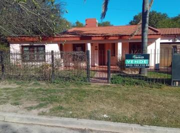 Casa · 200m² · 4 Ambientes · 1 Cochera · Casa en Venta 3 Dorm. - Villa Rivera Indarte