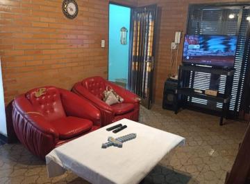 Casa · 606m² · 4 Ambientes · 1 Cochera · Se Vende Casa Mas Local Comercial y Galpón en La Calera