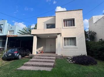 Casa de 4 ambientes, La Calera · Casa Apta Credito 3 Dorm en Venta en Barrio La Estanzuela - La Calera