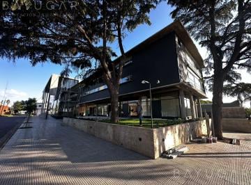 Departamento · 67m² · 2 Ambientes · 1 Cochera · Alquiler / Departamento 2 Ambientes en Pilar / Apto Profesional