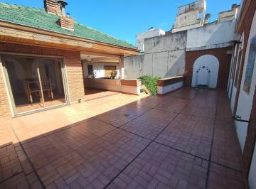 Casa · 404m² · 7 Ambientes · 3 Cocheras · Casa en San Cristobal