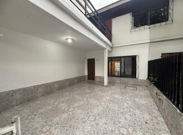 Casa · 100m² · 4 Ambientes · 2 Cocheras · Duplex en Venta Apto Crédito con Pileta