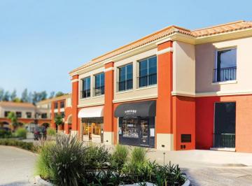 Local comercial · 34m² · 2 Ambientes · Local - Pueblo Camaño