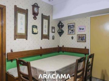 Casa 200m² Venta Luis Guillón · Casa en Venta en Luis Guillon