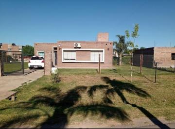 Casa · 75m² · 4 Ambientes · Casa en Funes City 2 Dorm. en Alquiler Permanente