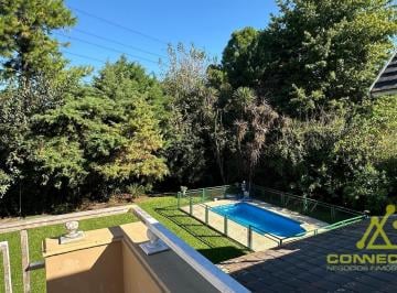 Casa · 190ha · 4 Ambientes · 2 Cocheras · Venta Casa 4 Ambientes Canning Solar del Bosque Apto Crédito