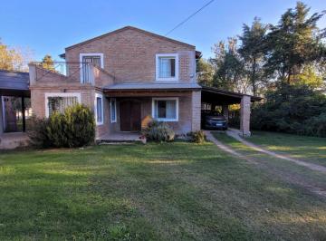 Casa · 1000m² · 7 Ambientes · 2 Cocheras · Casa en Venta - Villa Rivera Indarte - 3 Dorm con Pileta - Apta Credito