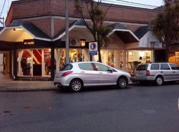 Local comercial · 160m² · 6 Ambientes · Locales en Venta - 6 Locales 2 Baños - 250 m² - Necochea