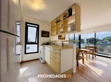 Foto1 · Apartamento en Venta Frente a Playa Brava.