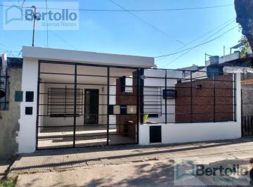 Casa · 100m² · 3 Ambientes · 1 Cochera · Venta - Casa - 2 Dorm. - Cochera - Forest 5963 - Belgrano - Rosario