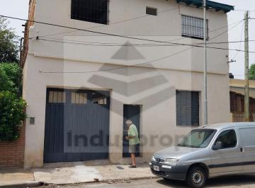 Depósito · 200m² · 4 Ambientes · Depósito en Villa Lynch