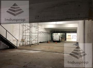 Local comercial · 641m² · Local en Liniers