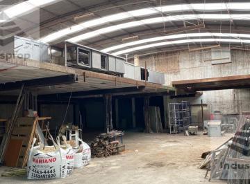 Depósito · 950m² · 1 Ambiente · 2 Cocheras · Depósito en Venta 950 m Cuadrados en Ramos Mejia a 3 Km de Av General Paz