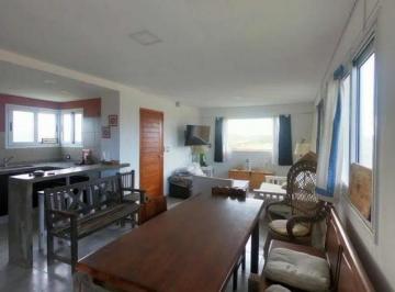 Casa · 75m² · 3 Ambientes · Casa en Venta - 2 Dorm. 1 Baño - Cochera - 300 m² - Mar del Sur