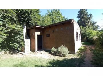Casa · 65m² · 3 Ambientes · 1 Cochera · Casa en Alquiler 2 Dorm. - Roldán