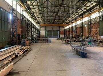 Bodega-Galpón · 2700m² · 10 Cocheras · Galpón en Pablo Nogues