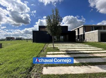 Casa · 261m² · 6 Ambientes · 2 Cocheras · Venta | Casa Al Agua 4 Dorm. en Costas (Casi Terminada)