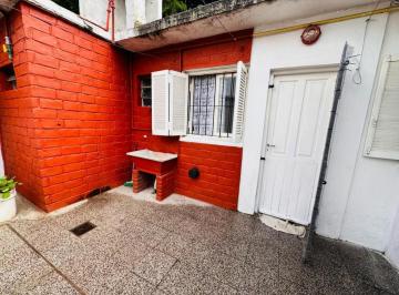 PH · 40m² · 1 Ambiente · Alquiler PH 2 Ambientes - 24 Meses - Villa Lourdes