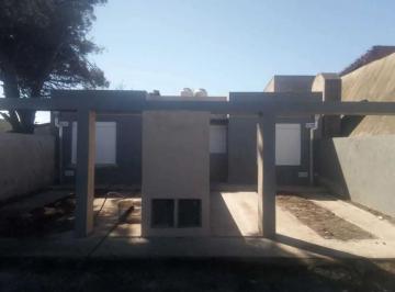 Casa · 52m² · 2 Ambientes · 1 Cochera · Casa en Venta - 1 Dormitorio 1 Baño - 150 m² - Necochea