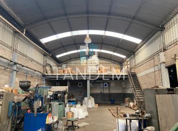 Bodega-Galpón · 800m² · Venta Galpón en Terreno 900 m² Propios a m de Panamericana y 197!