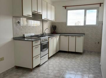 Departamento · 94m² · 4 Ambientes · 1 Cochera · Departamento 3 Dorm. + Cochera Centro Cr