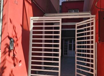Casa de 7 ambientes, Córdoba · Apto Comercial con Casa Incluida en Corazon de Manzana Exc Ubicación