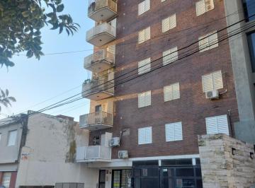 Departamento · 46m² · 3 Ambientes · Departamento de Dos Dorm. en Barrio Sur