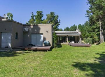 Casa · 145m² · 4 Ambientes · Venta Casa 1 Planta Costa Esmeralda Senderos I 1264