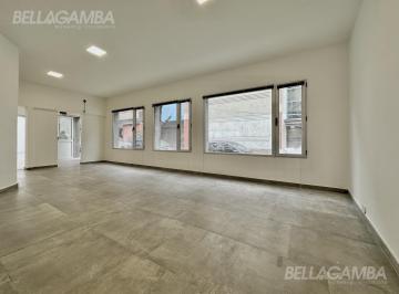 Local comercial · 88m² · 4 Ambientes · Local Alquiler Olivos 200 m² Patio y Terraza