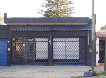 Local comercial · 42m² · Local de 7 X 6 m Aprox, Muy Buena Ubicación. - Banfield E.