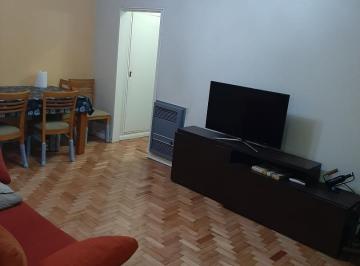 Departamento · 42m² · 2 Ambientes · Departamento 2 Amb. en Excelente Ubicacion!