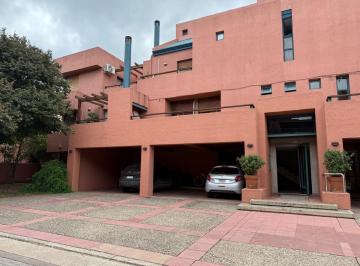 Departamento · 85m² · 3 Ambientes · 1 Cochera · Venta Departamento en La Huertilla con Jardín. Seguridad 24 Horas
