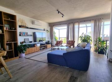 Departamento · 176m² · 4 Ambientes · 1 Cochera · Departamento Dúplex en Venta en Olivos, Vicente López, G. B. a. Zona Norte