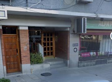 Oficina comercial · 120m² · Oficina 7 Ambientes en Alquiler Centro de Lanús Oeste