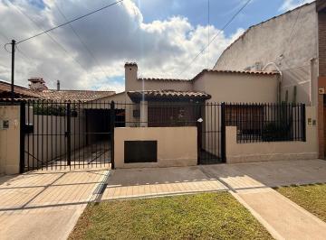 PH · 80m² · 4 Ambientes · PH Al Fondo 4 Ambientes - ¡Gran Ubicacion!