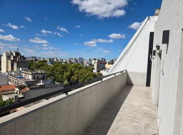Departamento · 84m² · 3 Ambientes · Venta - 3 Ambientes C/balcón - a Estrenar - Floresta
